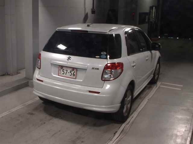 2010 SUZUKI SX-4 